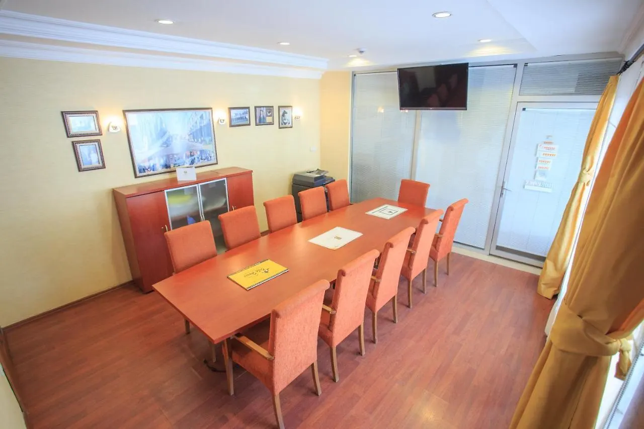 Hotell Orka World Hotel&Aquapark Öludeniz