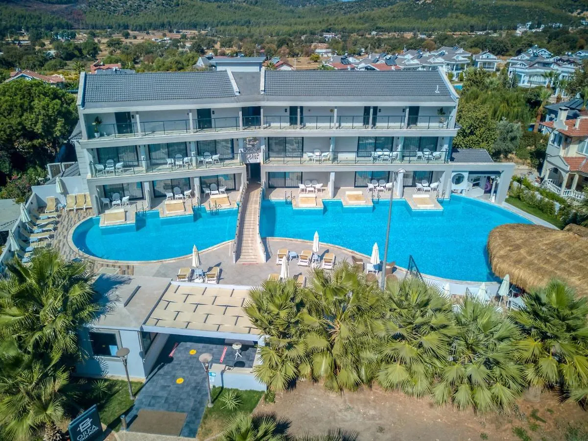 Orka World Hotel & Aquapark Oludeniz 4*,