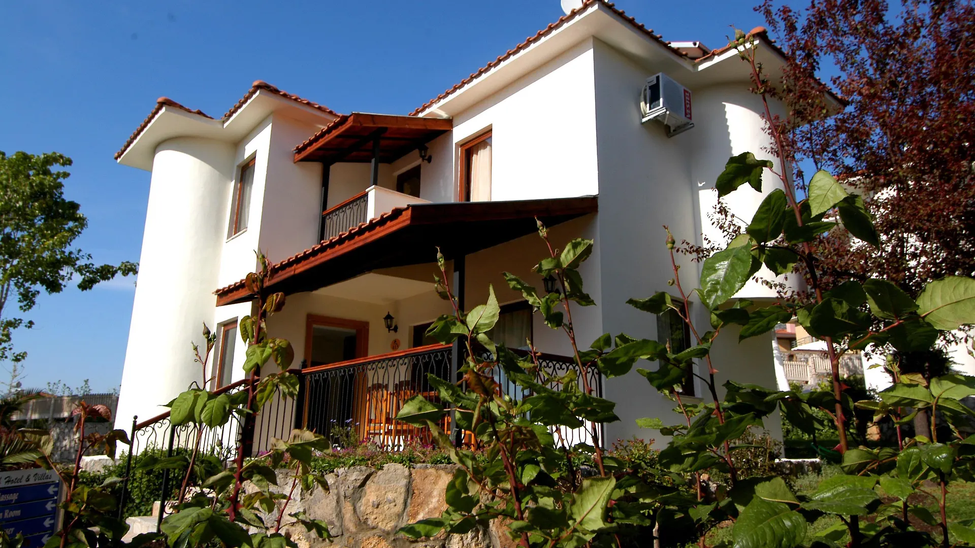 Orka World Hotel & Aquapark Oludeniz 4*,