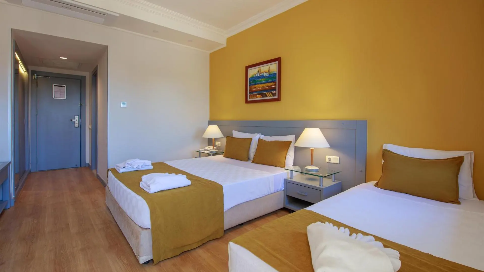 Orka World Hotel & Aquapark Oludeniz